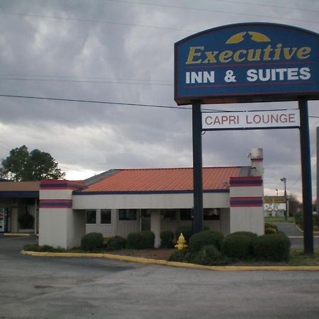Executive Inn & Suites - Augusta Extérieur photo