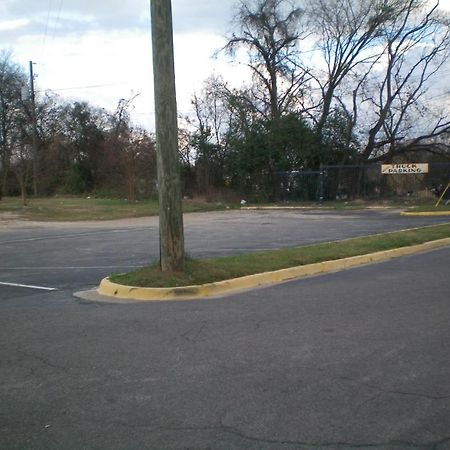 Executive Inn & Suites - Augusta Extérieur photo