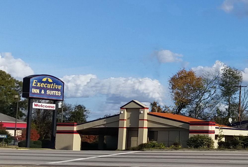 Executive Inn & Suites - Augusta Extérieur photo