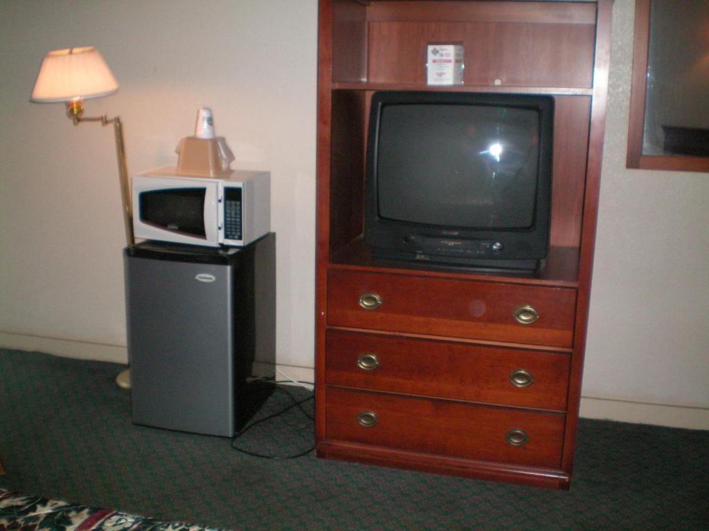 Executive Inn & Suites - Augusta Extérieur photo