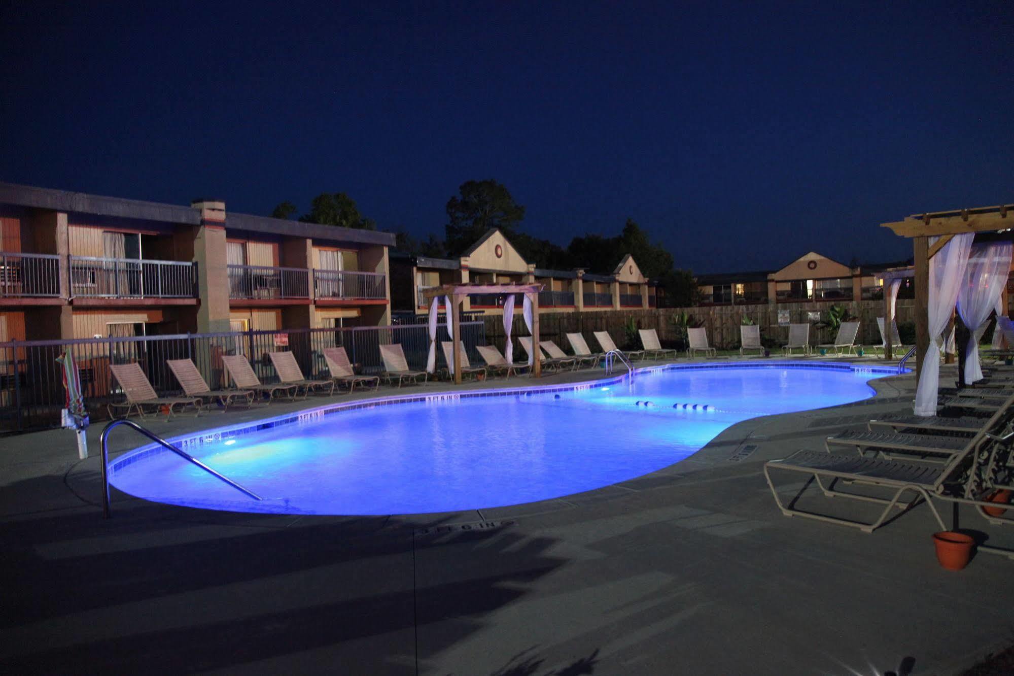 Executive Inn & Suites - Augusta Extérieur photo